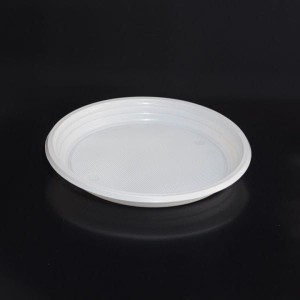 Talerz plastikowy 170mm 100 szt