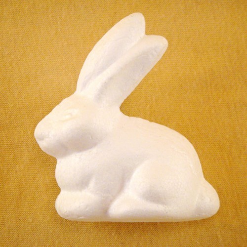 zając siedzący 8cm.jpg