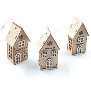 Domek dekoracyjny drewniany 7,5cm /80799